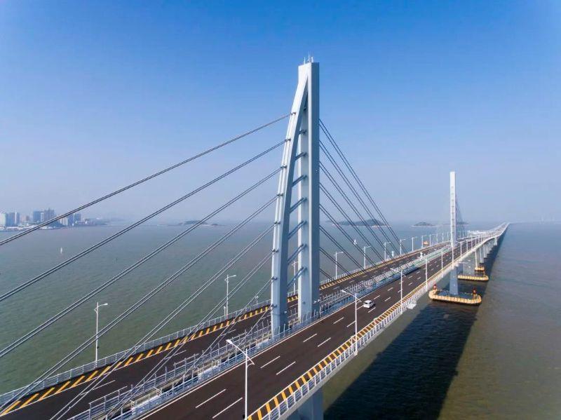 Hong Kong-Zhuhai-Macao Bridge, winner of the Super Project Award.